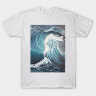 Great big wave unleashing the might of the ocean T-Shirt